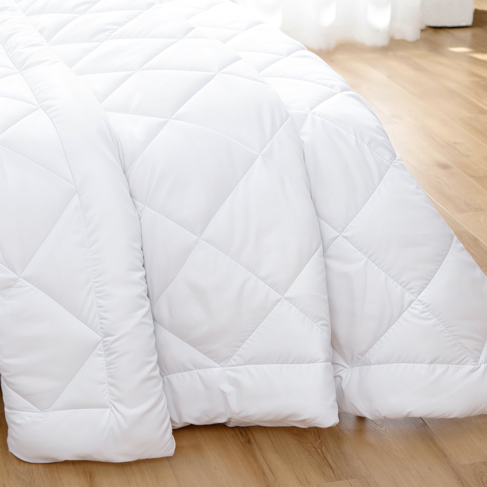 Bambra Microfiber Bamboo Blend Quilt – White – King