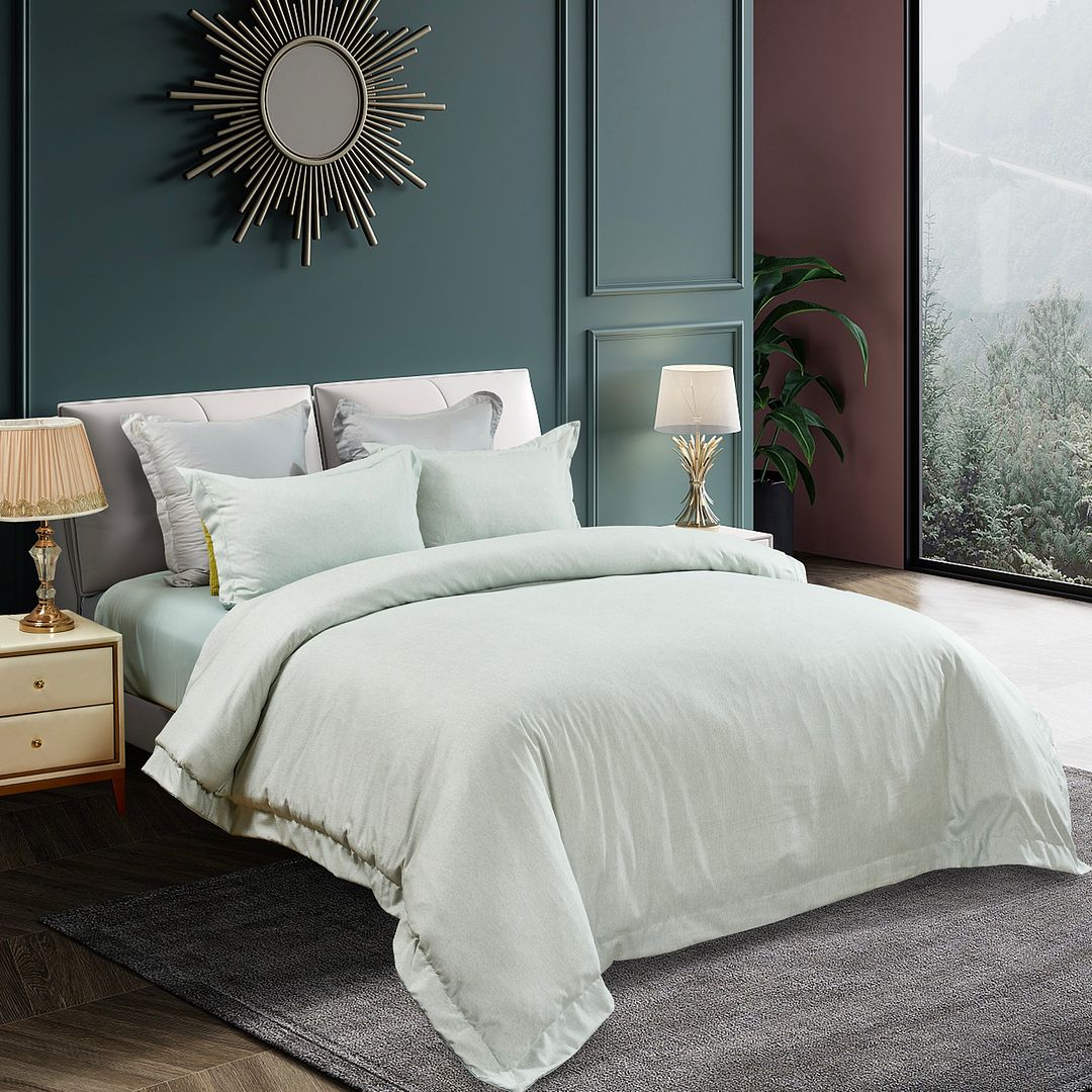 Evelyn Super Soft Quilt Cover Set – White – Queen