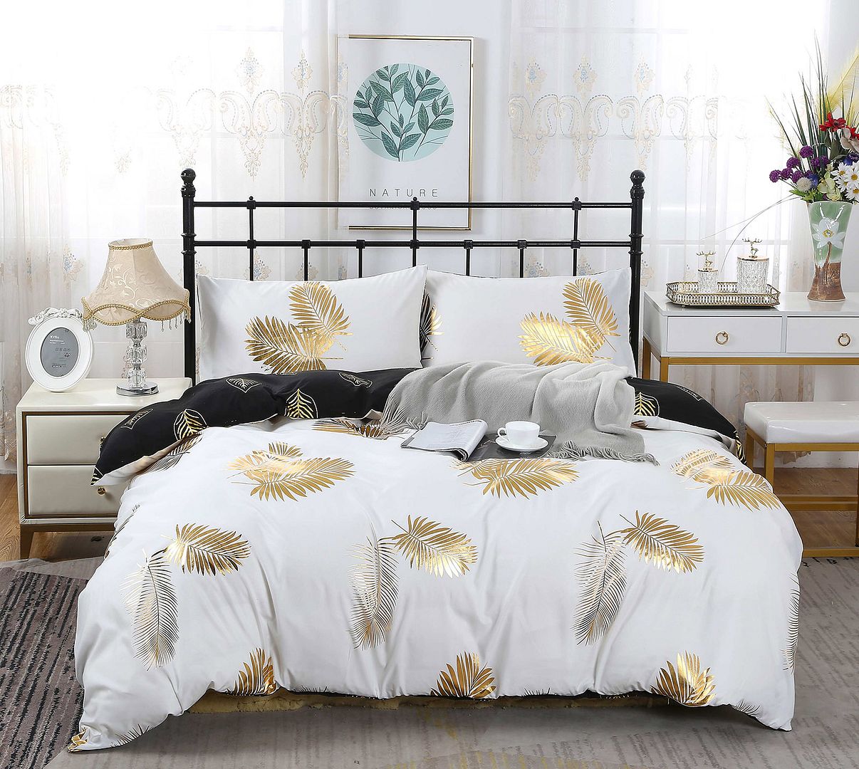Alderon Reversible Quilt Cover Set – Black & Gold – Queen