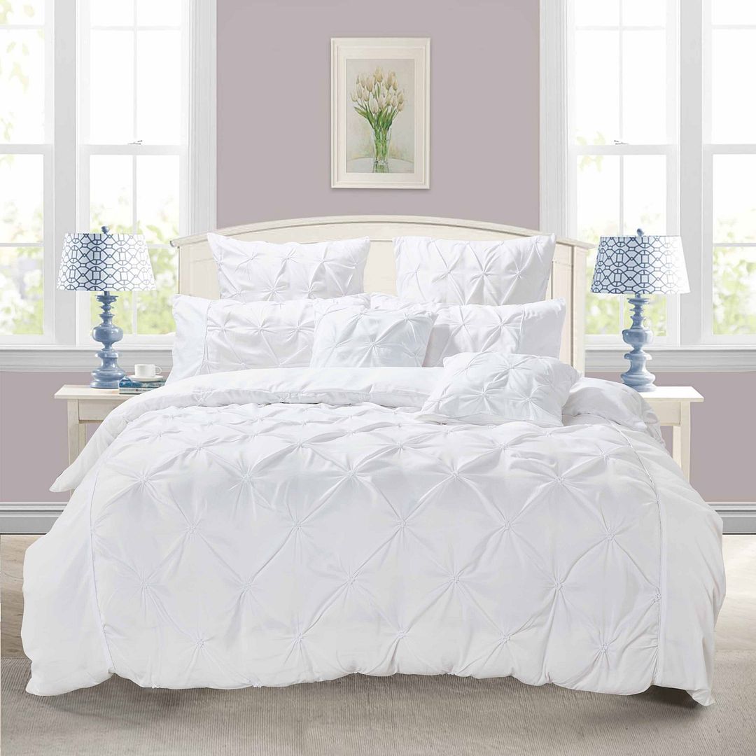 Valdora Diamond Pintuck Quilt Cover Set – White – Double