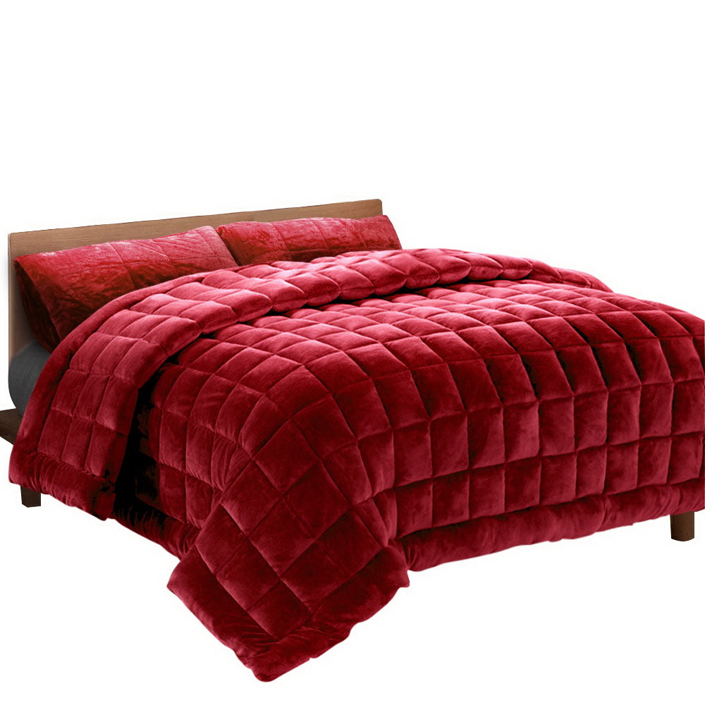 Faux Mink Quilt Burgundy – Queen