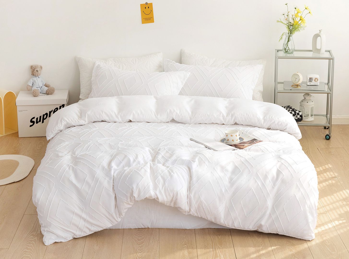 Calista Tufted Diamond Jacquard Quilt Cover / Duvet Cover Set – White – Queen