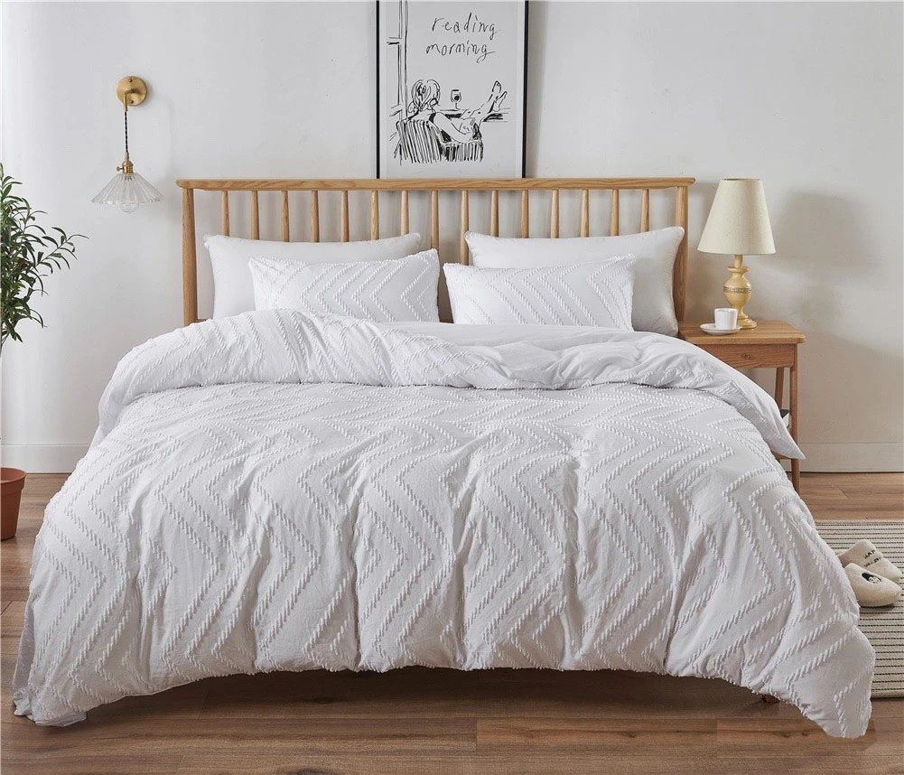 Lunara Jacquard Quilt Cover Set – White – Queen