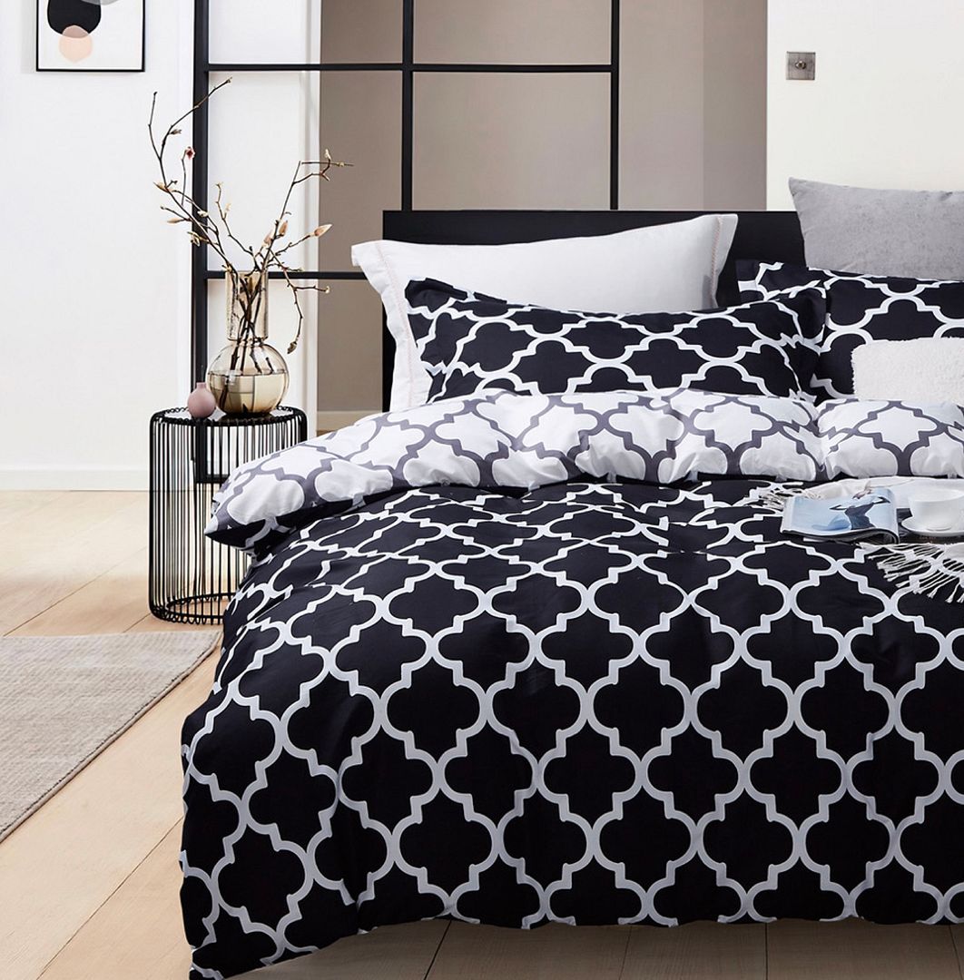 Pendall Quilt Cover Set – Multi – Super King