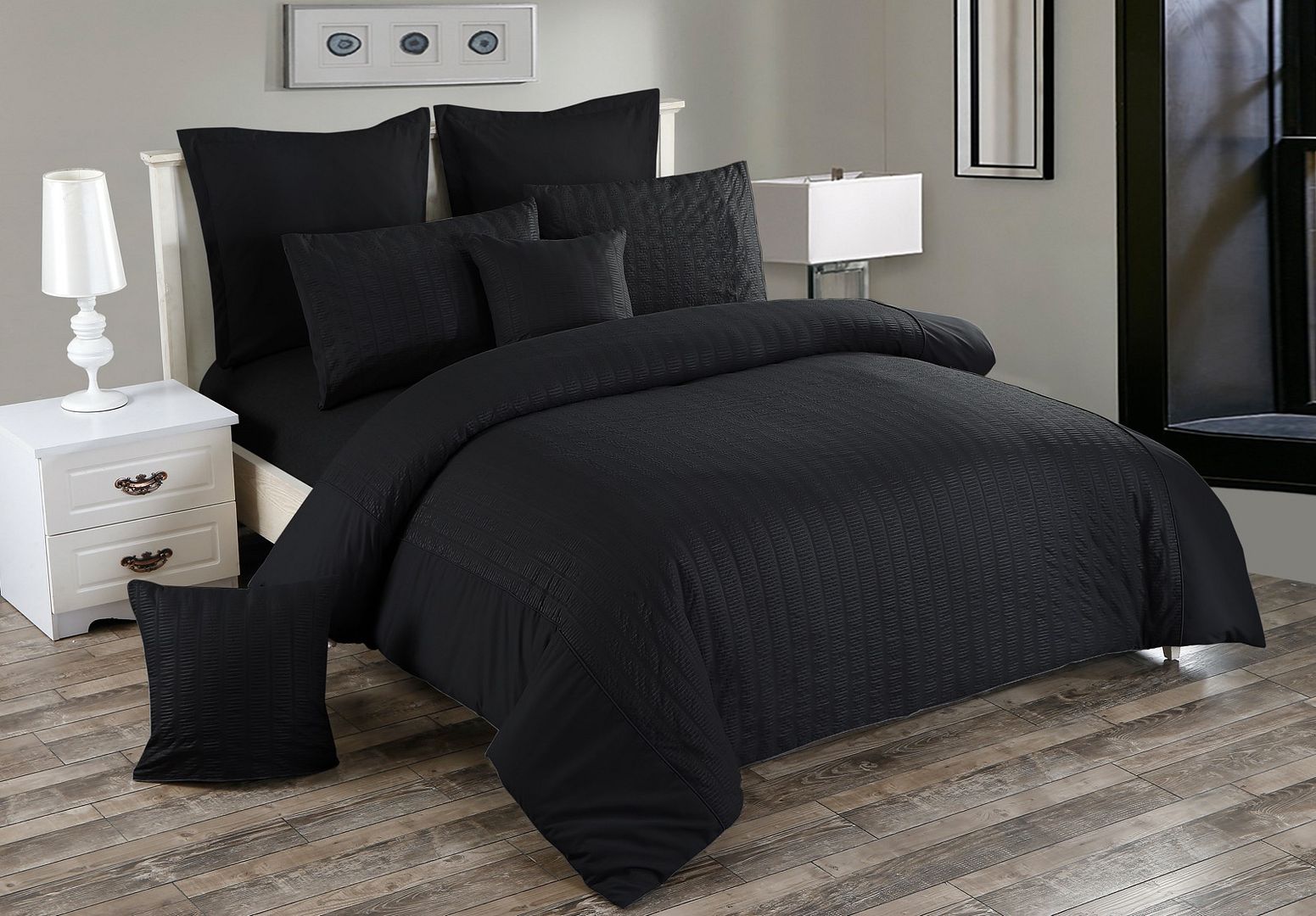 Avalon Seersucker Quilt Cover Set – Black – King